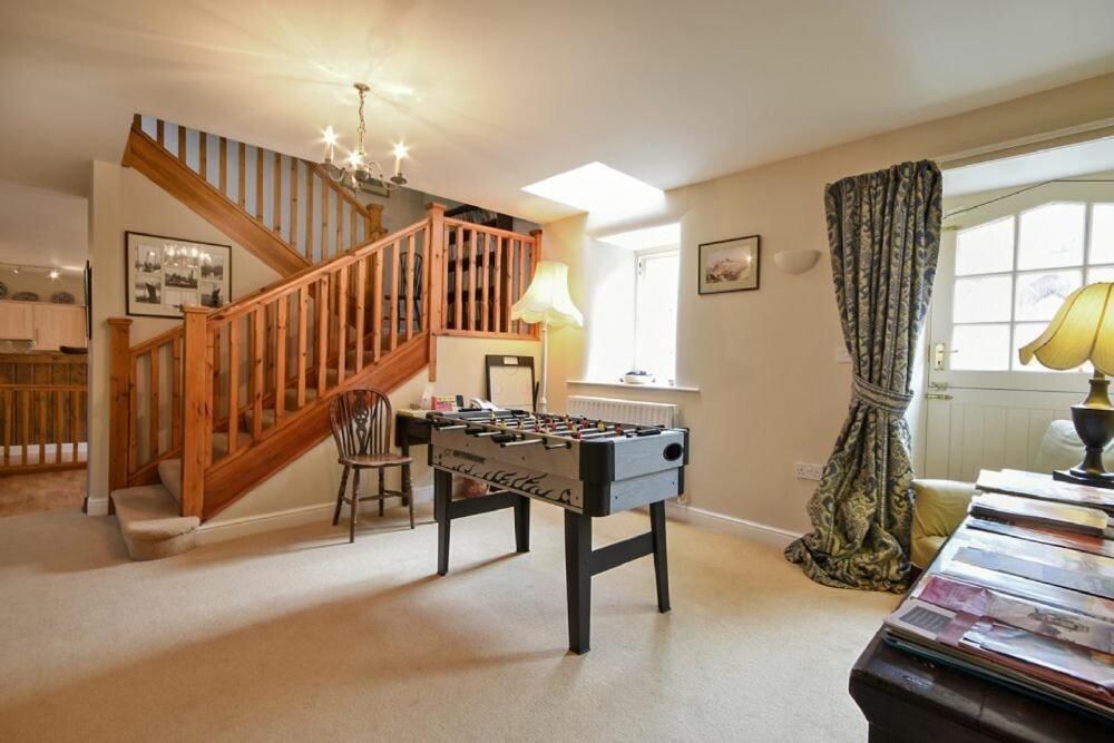 Вилла Craster Tower Coach House Экстерьер фото