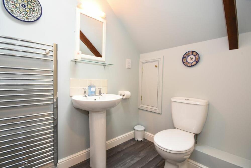 Вилла Craster Tower Coach House Экстерьер фото